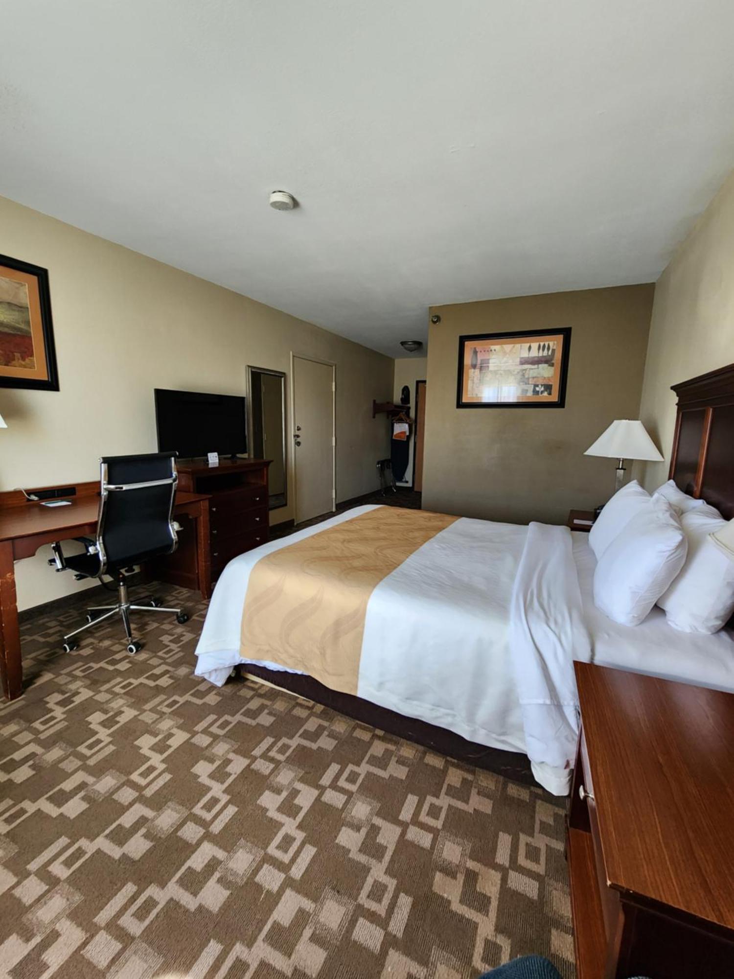 Quality Inn I-70 At Wanamaker Topeka Exteriér fotografie